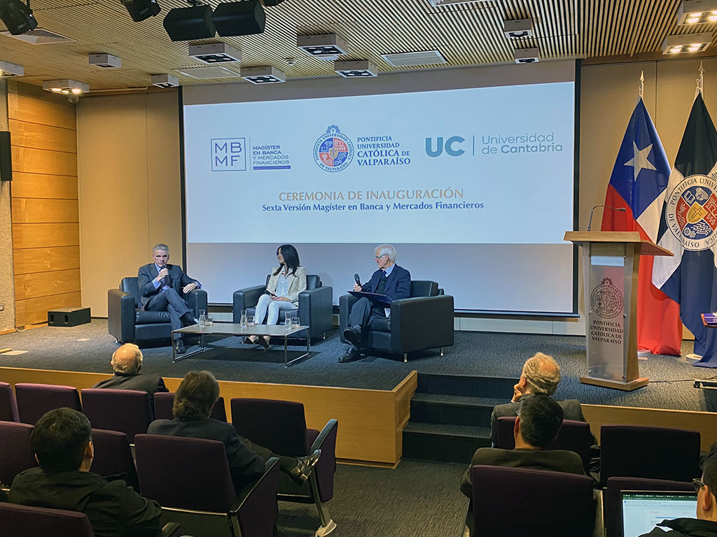 foto nota Magíster en Banca y Mercados Financieros inauguró su sexta versión con un panel de conversación sobre estrategia y perspectiva de género en las empresas.