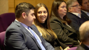 entrega de certificados del Diplomado en Gestión de Instituciones Financieras