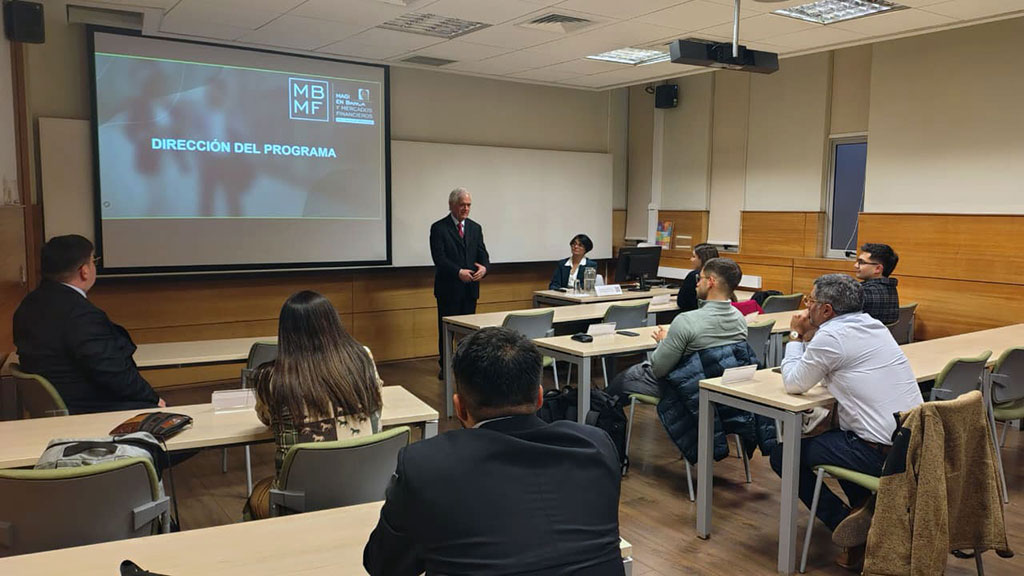 Sexta versión del MBMF realizó sus defensas de grado foto nota Séptima versión del MBMF inició sus actividades académicas